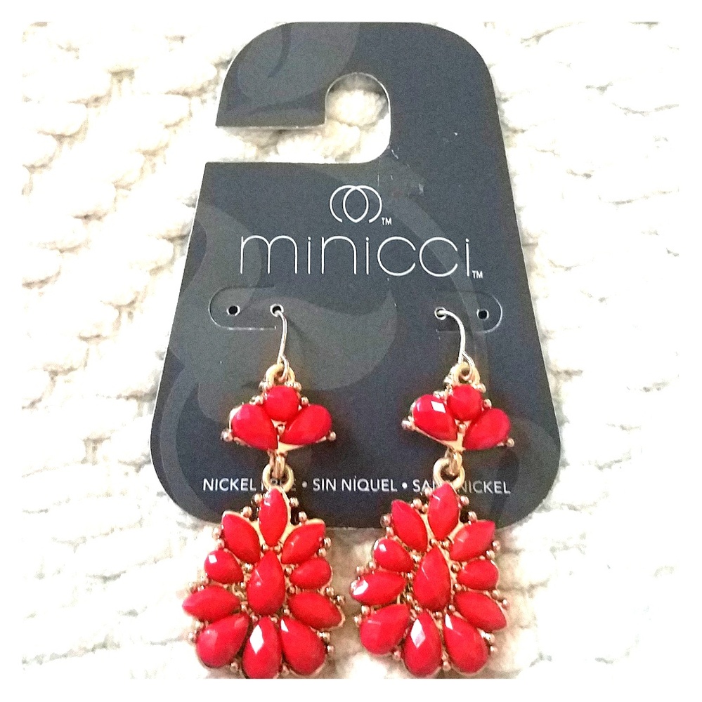 NWT Minicci Red & Gold Dangle Earrings